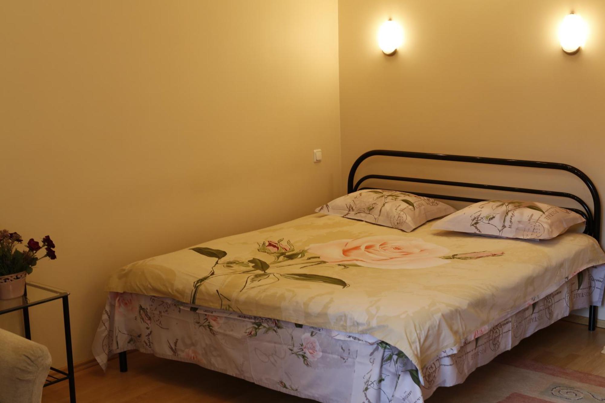 Hotel Service Predslava On Antonovicha Street Kiew Exterior foto