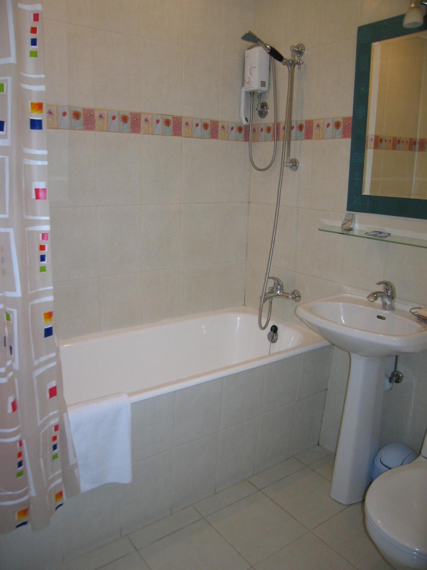 Hotel Service Predslava On Antonovicha Street Kiew Exterior foto